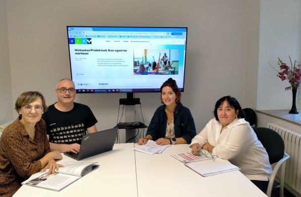 BAM Irakasleen Unibertsitate Eskolako irakasleek UPV/EHUko Udako ikastaroa emango dute